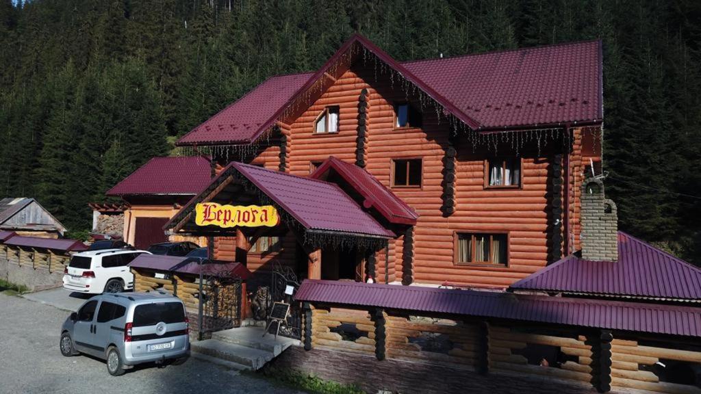 Hotel Berloga-Sinevir Synevyrsʼka Polyana Exterior foto
